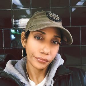 Meet your Posher, Deborah